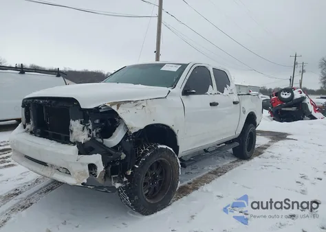 2014 Ram 1500 Express z USA, uszkodzony, nr VIN 1C6RR7KT6ES132082